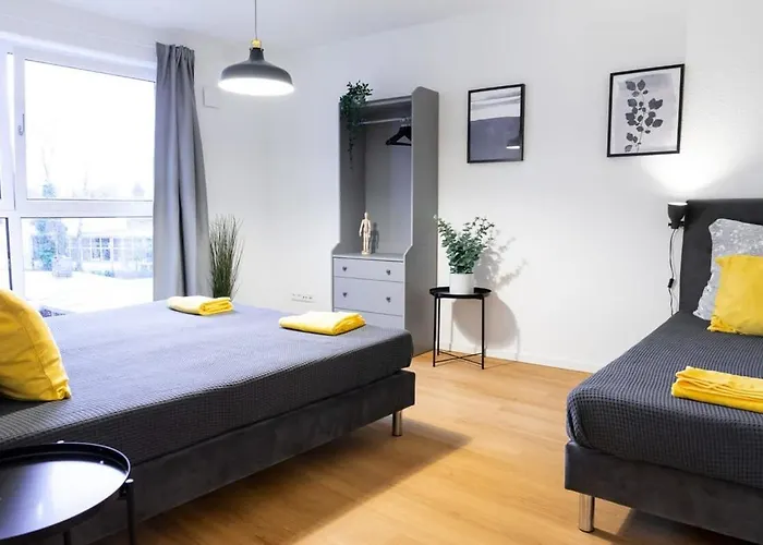 Four Bedroom In Urban Location Hamborg