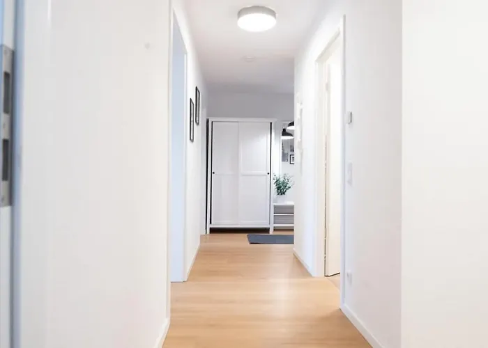 Four Bedroom In Urban Location